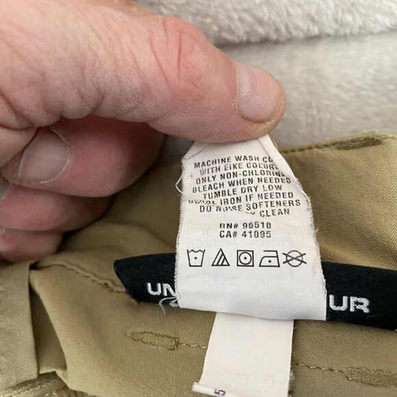 Under Armour Men's Khaki Shorts 38 Nylon Blend Flat Front - Picture 11 of 11